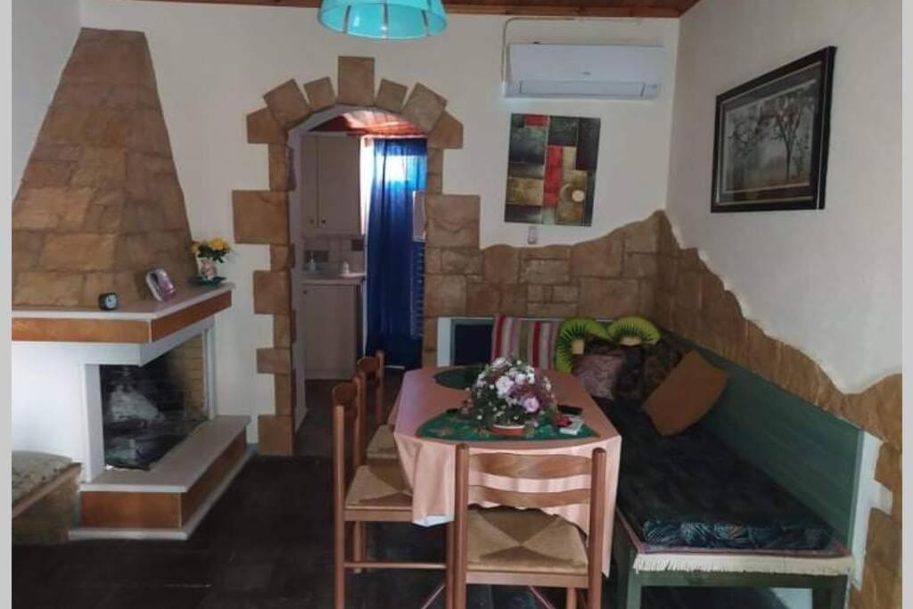 Cosy Maisonette Close To Poros,epidauros,nafplio
