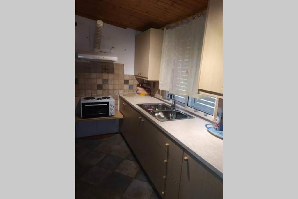 Cosy Maisonette Close To Poros,epidauros,nafplio Taktikoupoli